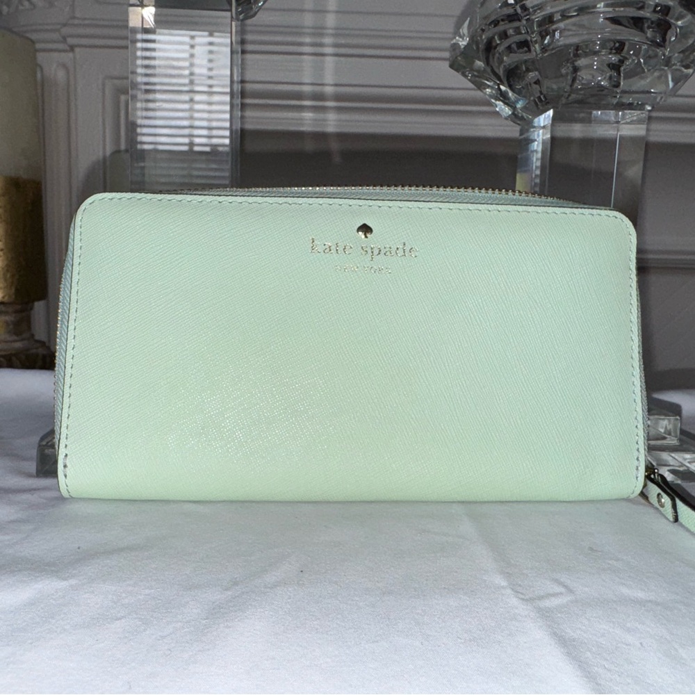 Kate Spade Cedar Street Lacey Leather Wallet Mint Green